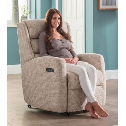 Somersby Standard Manual Recliner - 5 Year Guardsman Furniture Protection Included For Free!