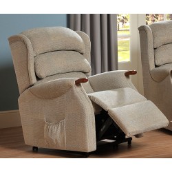 Westbury Petite Single Motor Power Recliner - 5 Year Guardsman Furniture Protection Included For Free!