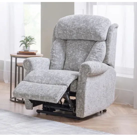 Ashfield Petite Manual Recliner  