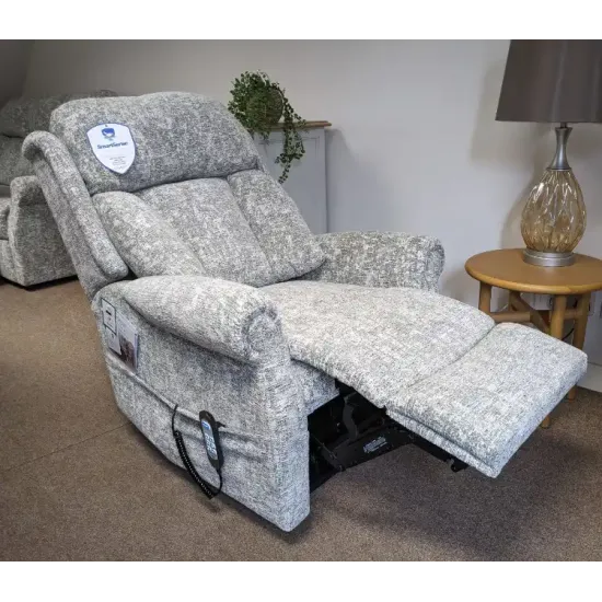 SHOWROOM CLEARANCE ITEM - RISER RECLINER - Celebrity Ashfield Petite Triple Motor Cloud Zero Lift and Tilt Recliner