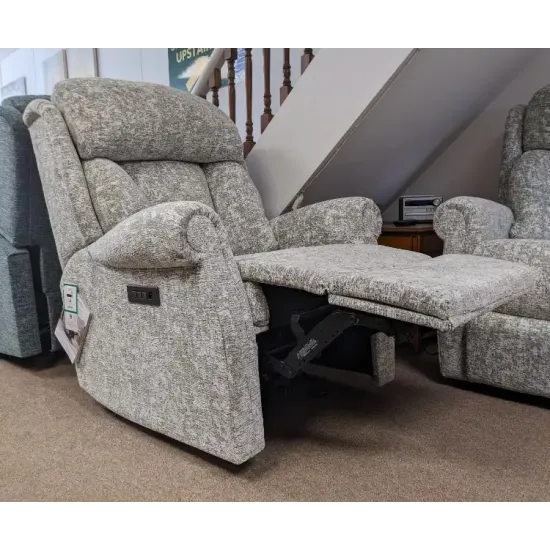 SHOWROOM CLEARANCE ITEM - Celebrity Ashfield 3 Seater Sofa & Power Recliner Recliner