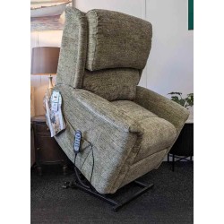 SHOWROOM CLEARANCE ITEM - RISER RECLINER - Celebrity Farndon Standard Triple Motor Cloud Zero Lift and Tilt Recliner