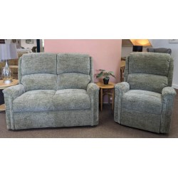 SHOWROOM CLEARANCE ITEM - Celebrity Farndon 2 Seater Sofa & Power Recliner Recliner
